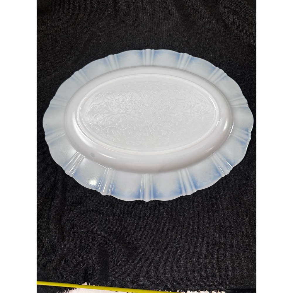 2 MacBeth-Evans Monax American Sweetheart etched Platters 13" Opalescent Glass - Picture 11 of 16